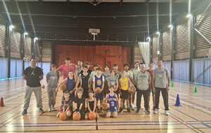 Une 1ere journée de stage bien soutenue , d'autres suivent.